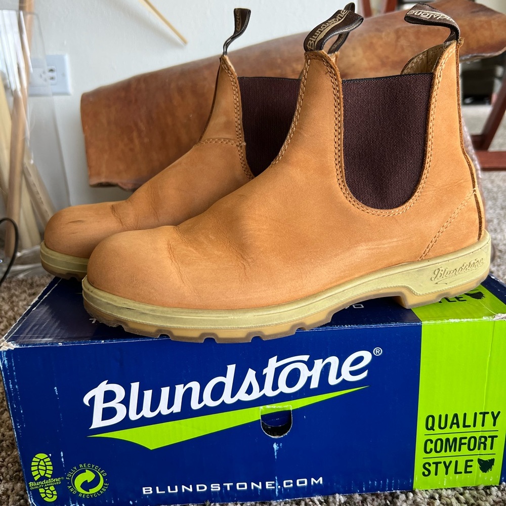 Blundstone boots size AUS/UK 7 (41) (10)